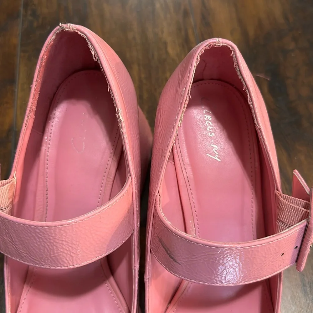 Mary Jane Khiara Shiny Textured Pink Platform Patent Leather Block Heeled Shoe